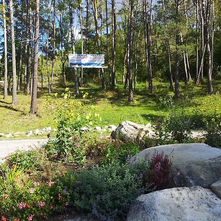 Camping La Pierre De L'aigle