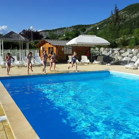Campsite Camping La Pierre De L'aigle